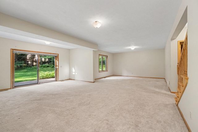 5243 Saddle Club Drive, Kalamazoo, MI 49009