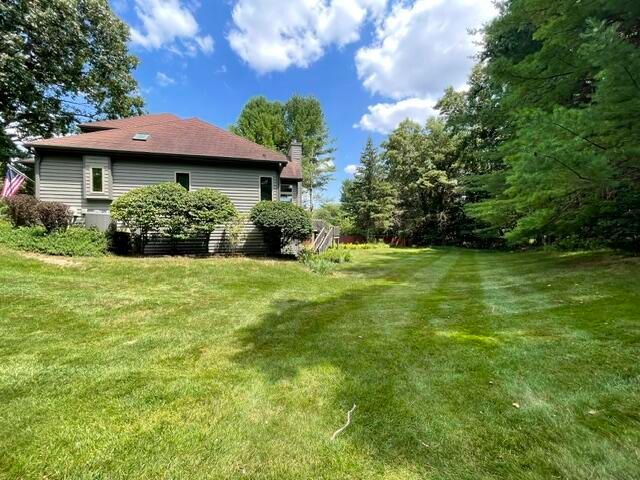5243 Saddle Club Drive, Kalamazoo, MI 49009