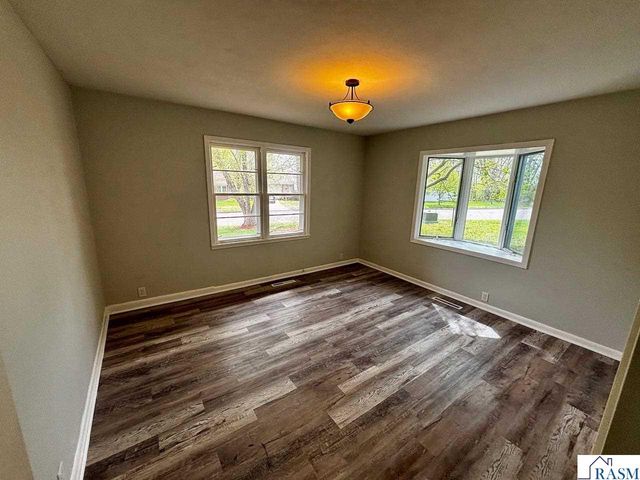 532 Capitol Drive, St. Peter, MN 56082