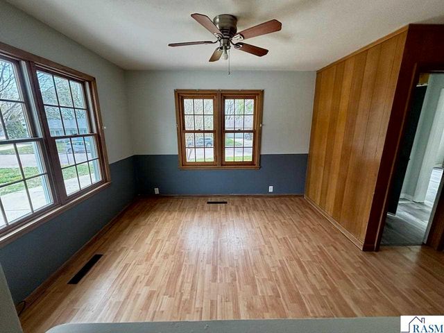 532 Capitol Drive, St. Peter, MN 56082