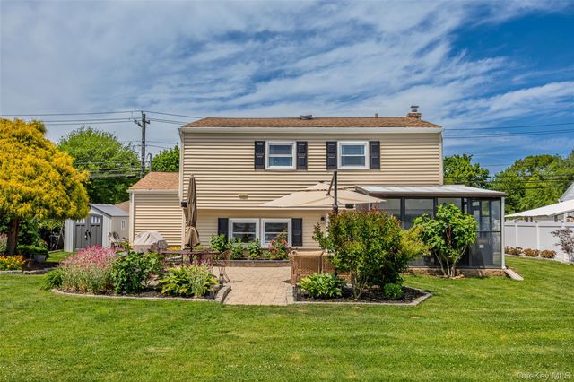 210 Norwood Avenue, Port Jefferson Station, NY 11776
