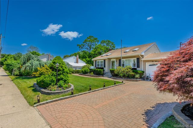210 Norwood Avenue, Port Jefferson Station, NY 11776