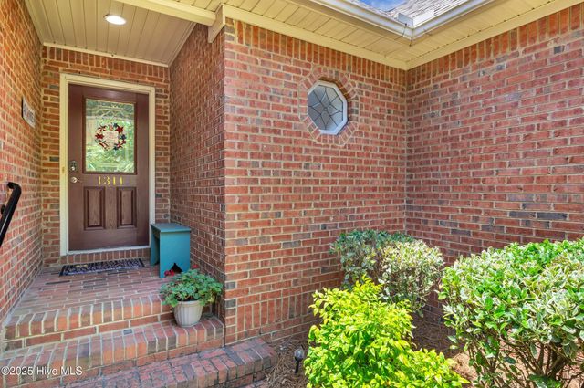 1311 Brookside Gardens Drive, Wilmington, NC 28411