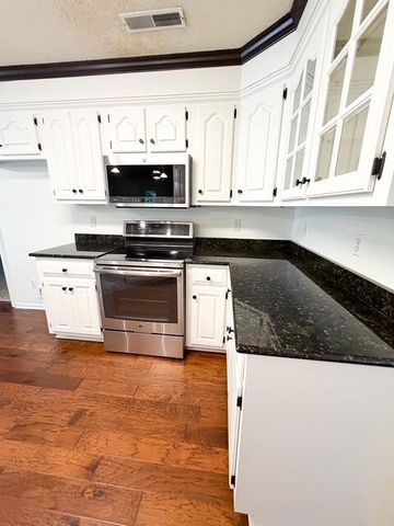 100 Pinnacle Court, Sumter, SC 29154