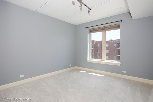 1670 Mill Street 508, Des Plaines, IL 60016