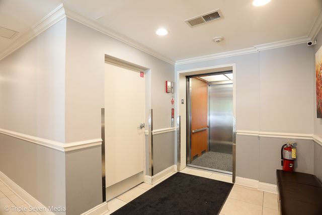 1670 Mill Street 508, Des Plaines, IL 60016