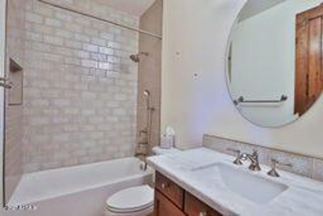 9265 E Canyon View Road, Scottsdale, AZ 85255