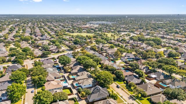 2701 Powderhorn Drive, Plano, TX 75025