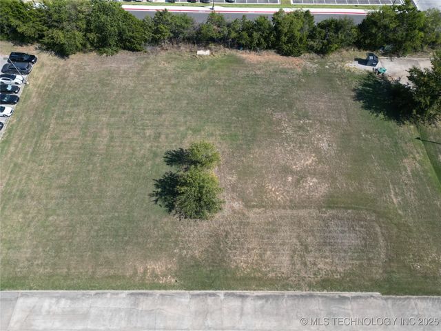 1302 Brookview Drive, Ardmore, OK 73401