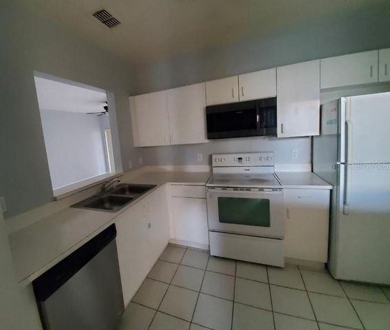 13215 VILLA VISTA DRIVE 203, Orlando, FL 32824
