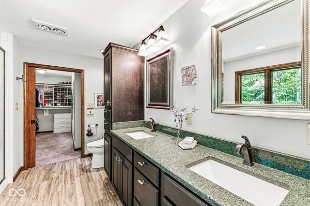 112 Pinehurst Avenue, Fishers, IN 46037