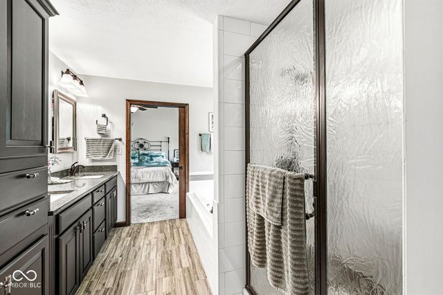 112 Pinehurst Avenue, Fishers, IN 46037