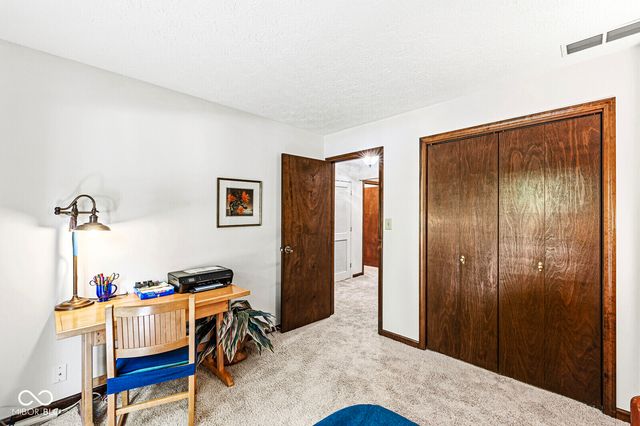 112 Pinehurst Avenue, Fishers, IN 46037