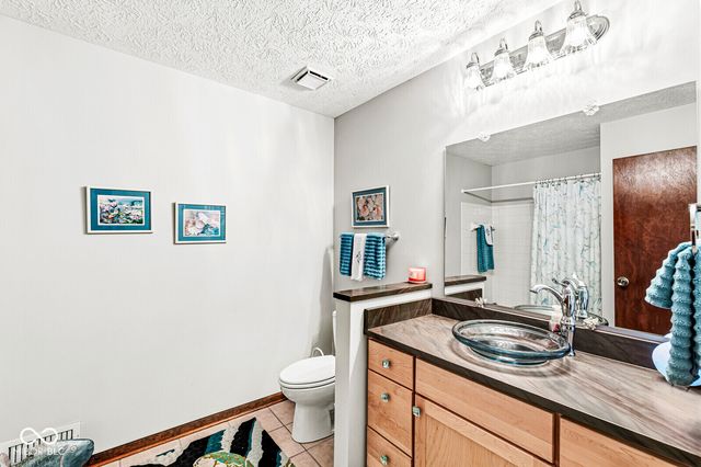 112 Pinehurst Avenue, Fishers, IN 46037