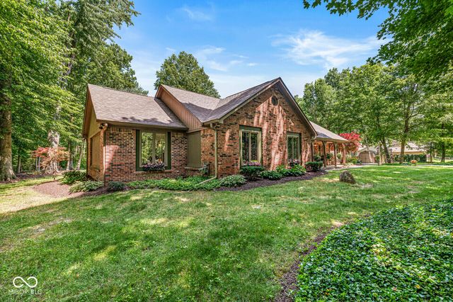 112 Pinehurst Avenue, Fishers, IN 46037