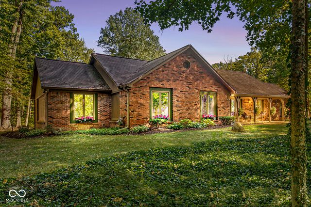 112 Pinehurst Avenue, Fishers, IN 46037