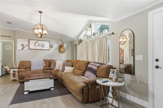 3289 Cypress Lake Dr Drive, Lake Charles, LA 70611