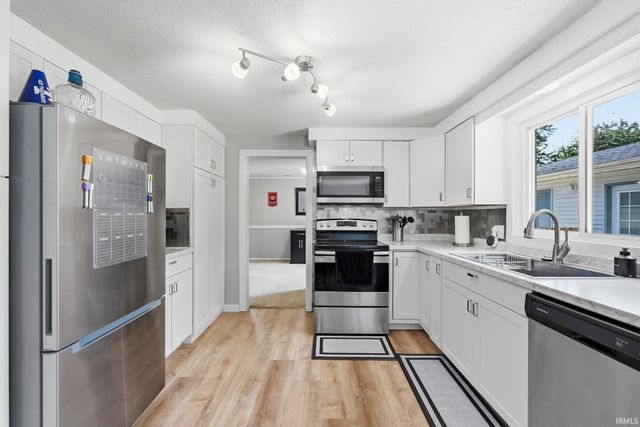 7267 Linda Drive, Fort Wayne, IN 46835