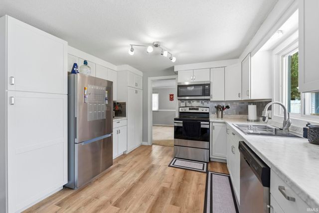 7267 Linda Drive, Fort Wayne, IN 46835