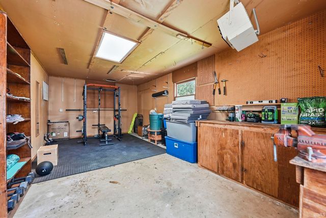 7267 Linda Drive, Fort Wayne, IN 46835