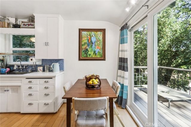 432 Fernwood Pacific, Topanga, CA 90290