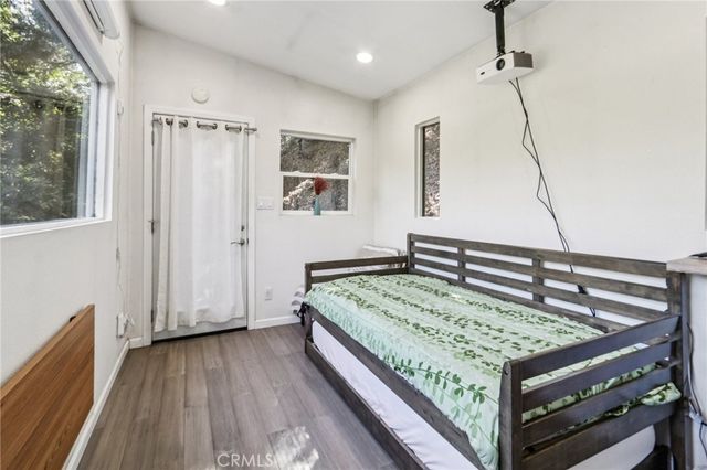 432 Fernwood Pacific, Topanga, CA 90290