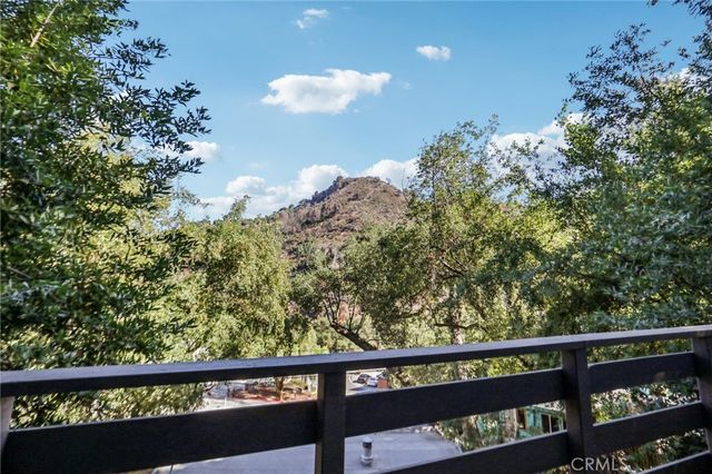 432 Fernwood Pacific, Topanga, CA 90290