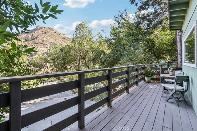 432 Fernwood Pacific, Topanga, CA 90290