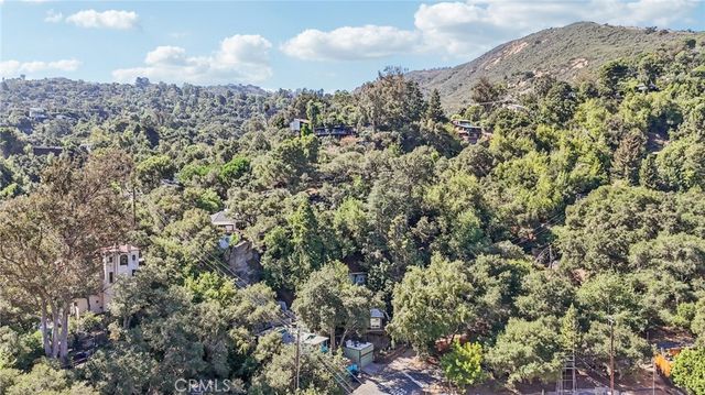 432 Fernwood Pacific, Topanga, CA 90290
