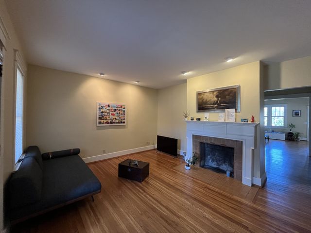 2124 Ashwood Ave, Nashville, TN 37212