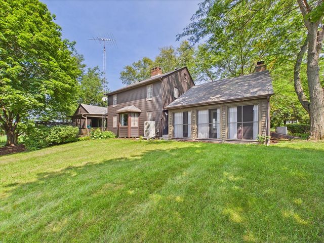 10562 Town Hall Road, Belvidere, IL 61008