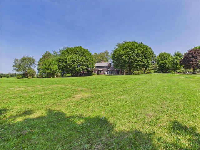 10562 Town Hall Road, Belvidere, IL 61008