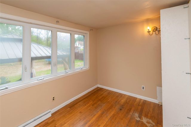 5 Laurie Lane, Newburgh, NY 12550