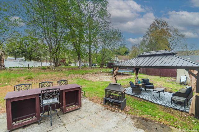 5 Laurie Lane, Newburgh, NY 12550