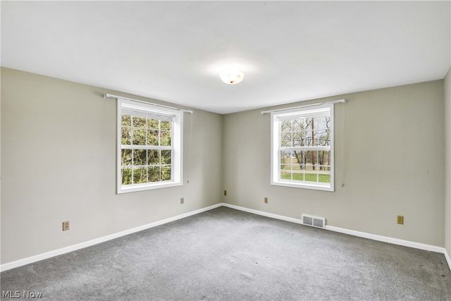33015 Detroit Road, Avon, OH 44011