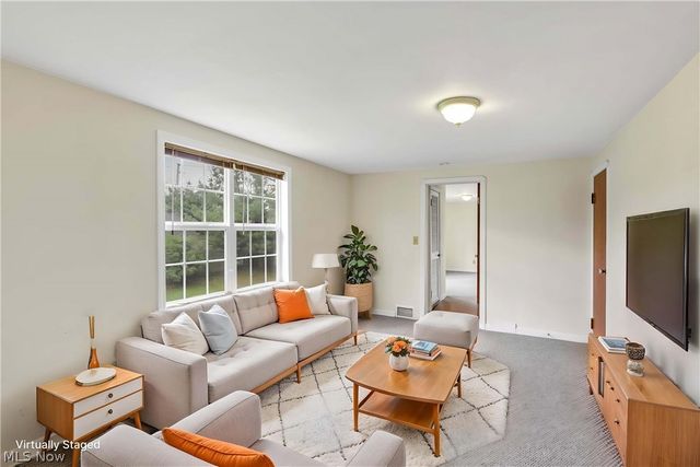 33015 Detroit Road, Avon, OH 44011