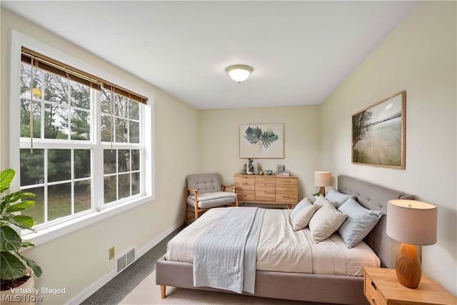 33015 Detroit Road, Avon, OH 44011
