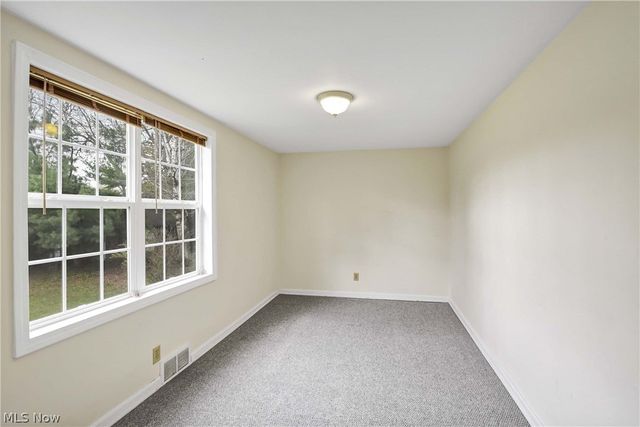 33015 Detroit Road, Avon, OH 44011