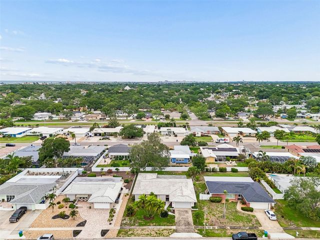 14363 NEPTUNE ROAD, Seminole, FL 33776