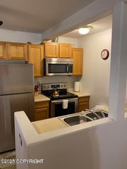 1435 W 25th Avenue, #8, Anchorage, AK 99503