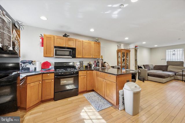 1843 N 18TH STREET, Philadelphia, PA 19121