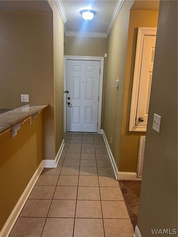 3218 Veterans Memorial 1204, Tuscaloosa, AL 35404