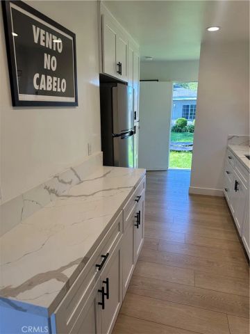 2303 Amherst, Los Angeles, CA 90064