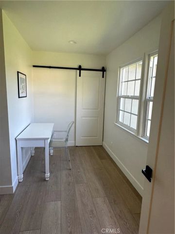 2303 Amherst, Los Angeles, CA 90064