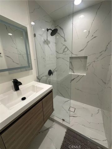 2303 Amherst, Los Angeles, CA 90064