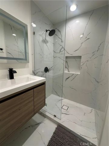 2303 Amherst, Los Angeles, CA 90064