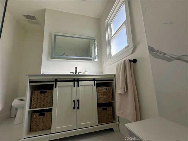 2303 Amherst, Los Angeles, CA 90064