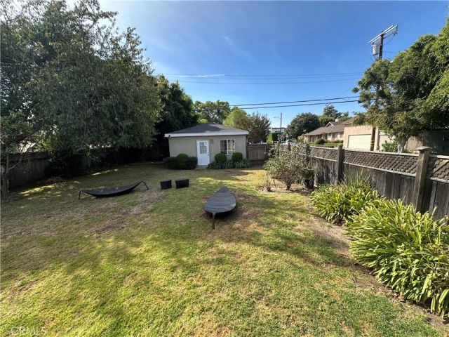 2303 Amherst, Los Angeles, CA 90064