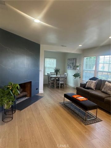 2303 Amherst, Los Angeles, CA 90064
