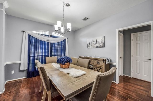 406 Ashberry Court, League City, TX 77573